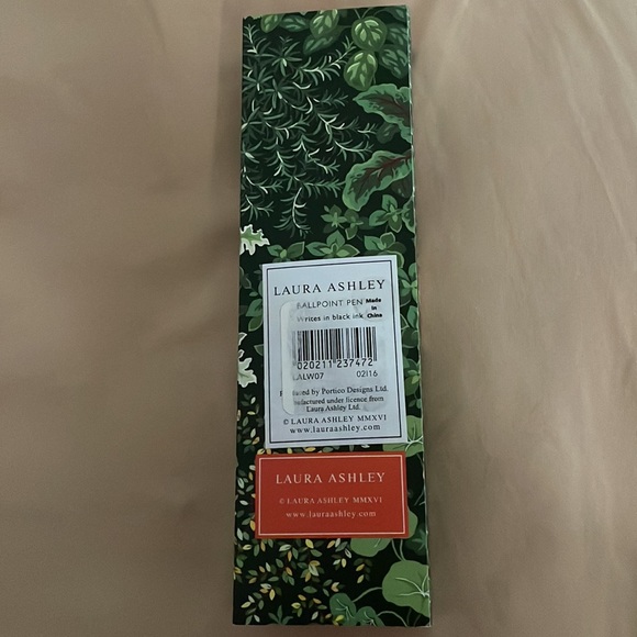 Laura Ashley Ballpoint Pen - Picture 2 of 2